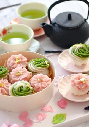 お花のぼたもち～桜あん＆抹茶あん～-レシピのメイン写真