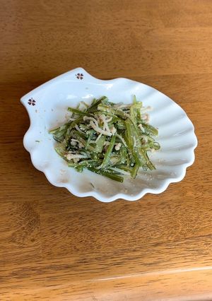 お弁当にも！えのきと茎わかめの胡麻和え-レシピのメイン写真