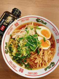 焼肉のタレで昔ながらの中華ネギラーメン-レシピのメイン写真