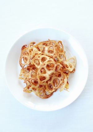 パリパリ美味しい【蓮根チップス】-レシピのメイン写真