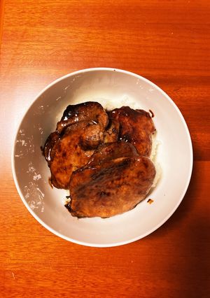 ちょい焦げ炭火焼き風豚丼-レシピのメイン写真