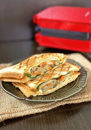 蓮根きんぴらと油揚げのホットサンド-レシピのメイン写真