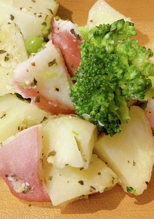 たことブロッコリーのバジルサラダ-レシピのメイン写真