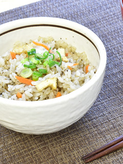 もずく酢の炊き込みご飯-レシピのメイン写真