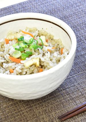 もずく酢の炊き込みご飯-レシピのメイン写真