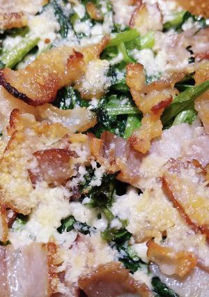 春菊とベーコンのチーズ焼き-レシピのメイン写真