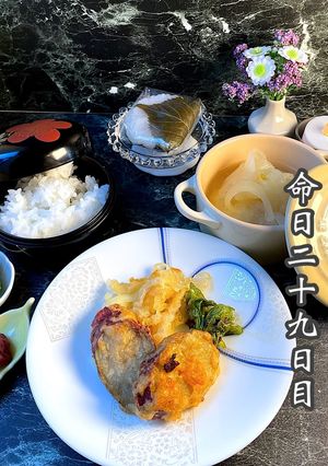 令和五年 弥生八日 お供え-レシピのメイン写真