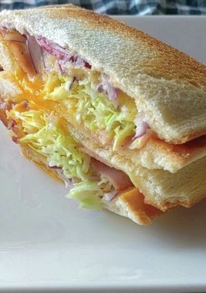 とろ～り半熟卵★キャベツホットサンド-レシピのメイン写真