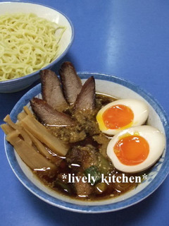 簡単!まるでお店の味!Wスープ風つけ麺-レシピのメイン写真