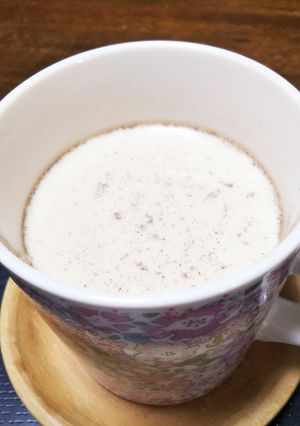 私は ホット焙じ茶ミルクに ヒパーチ-レシピのメイン写真