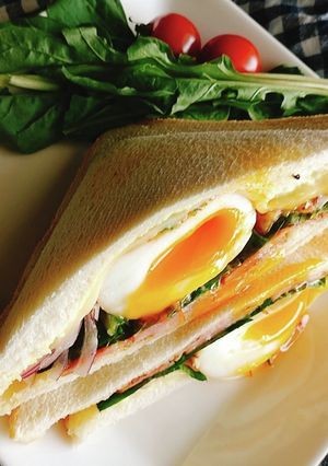 ★麻薬卵のホットサンド★ねっとりとろ～り-レシピのメイン写真