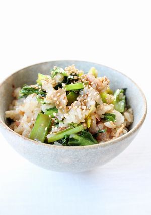 とっても美味しい【小松菜と豚肉の混ぜご飯-レシピのメイン写真