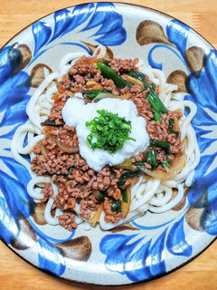 豚ひき肉とニラとトロロのピリ辛焼きうどん-レシピのメイン写真
