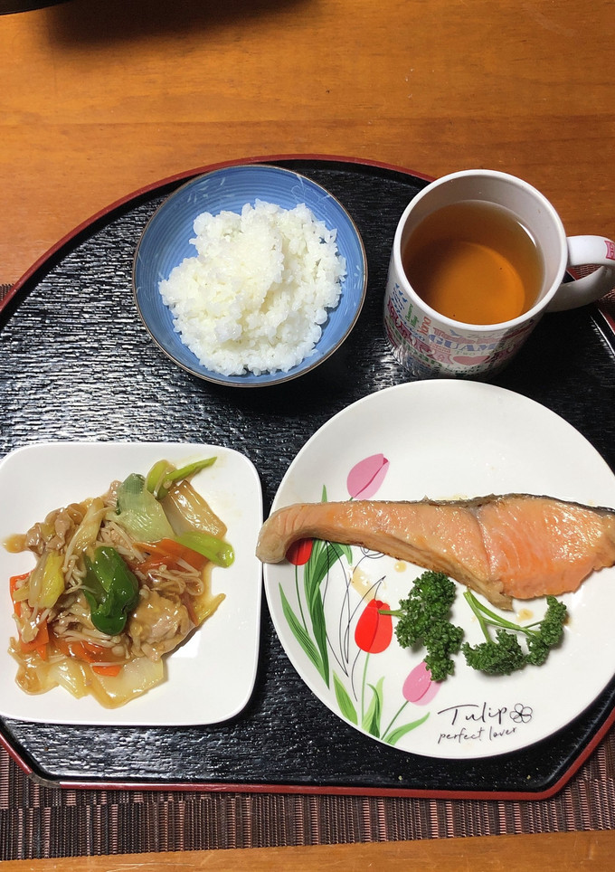 中華炒めandサーモンのバター焼き!!-レシピのメイン写真