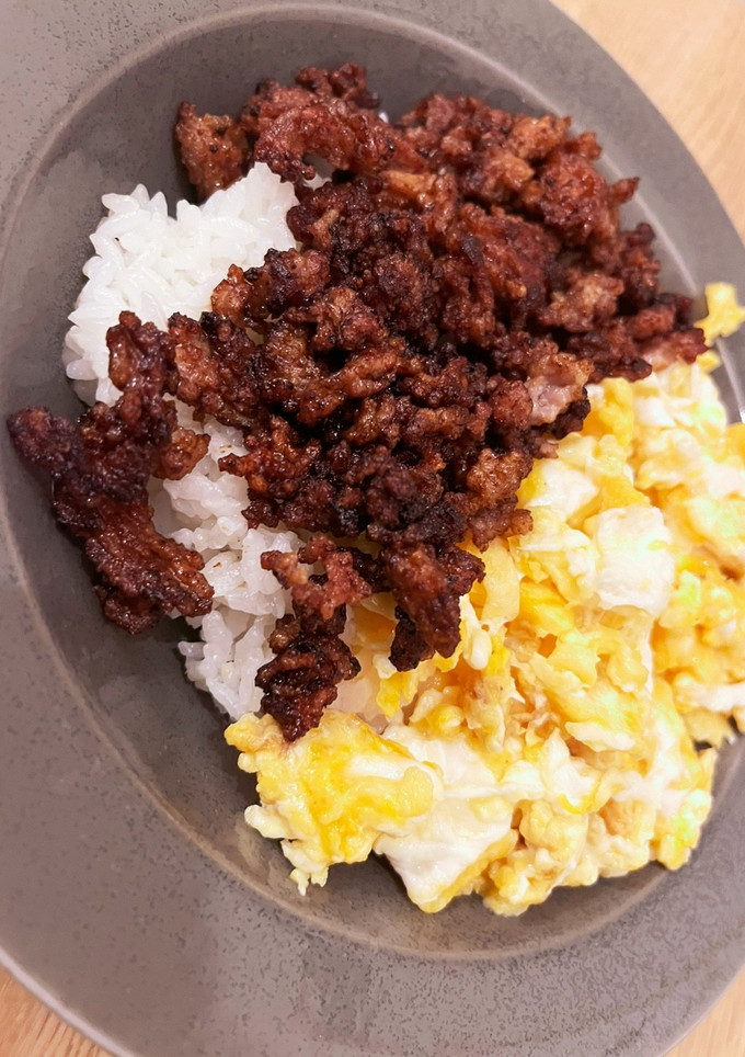 香ばしい！中華風そぼろ丼-レシピのメイン写真