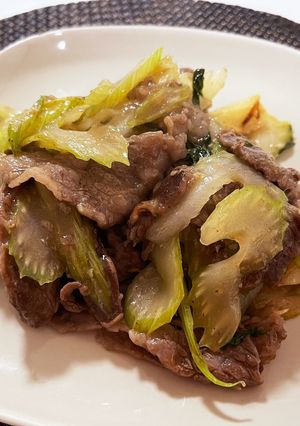 母ちゃんの牛肉セロリ炒め-レシピのメイン写真