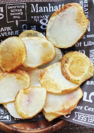子供喜ぶ！手作りじゃがいもポテトチップス-レシピのメイン写真