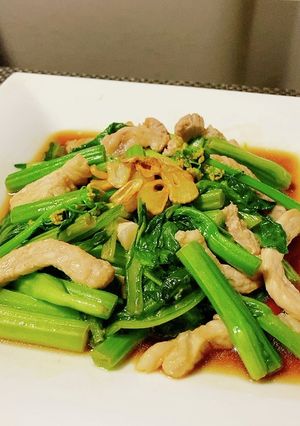 油菜心と豚のオイスターソースにんにく添え-レシピのメイン写真