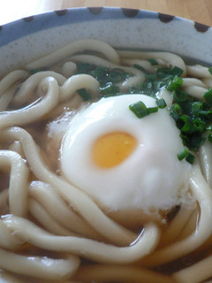 ササッとできる☆温玉うどん♪-レシピのメイン写真