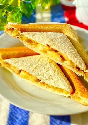 シナモンバターの☆簡単バナナホットサンド-レシピのメイン写真
