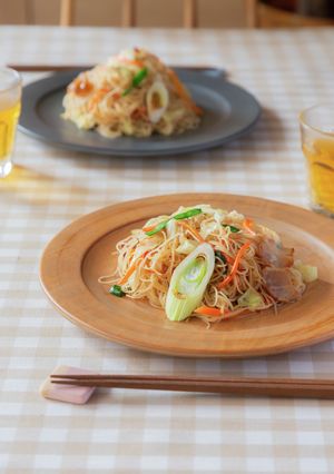 野菜たっぷり！中華 五目焼ビーフン-レシピのメイン写真