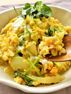 大豆ミートの卵とじ丼-レシピのメイン写真