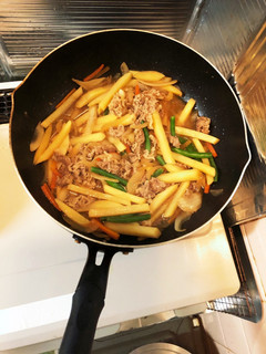 簡単肉じゃが風炒め煮-レシピのメイン写真