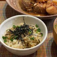 รูปของ ベビーホタテと舞茸の炊き込みご飯