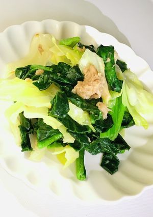 山盛りキャベツとほうれん草のツナ炒め-レシピのメイン写真
