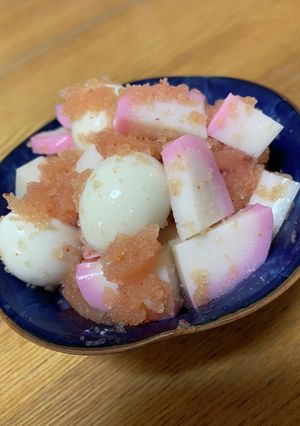 春色ピンク☆かまぼことうずらの明太子和え-レシピのメイン写真