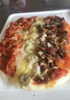 パン生地のピザ-レシピのメイン写真