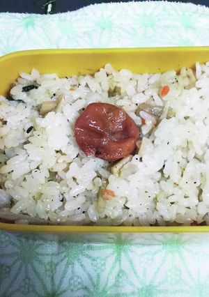 買い出し行けず涙→救済炊き込み御飯-レシピのメイン写真