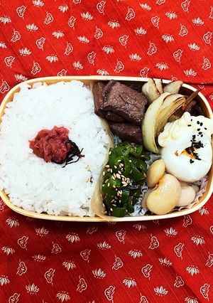 2023.3.11サイコロステーキ弁当-レシピのメイン写真