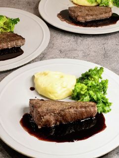 赤城和牛ステーキ 赤ワインソース-レシピのメイン写真