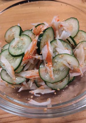 簡単料理！！カニカマ酢ときゅうりの和え物-レシピのメイン写真