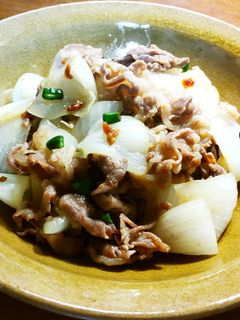 新玉葱と牛肉切り落としの炒め物-レシピのメイン写真