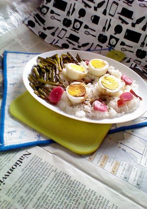 ゆで卵+ニンニクの芽+日野菜漬のカフェ丼-レシピのメイン写真