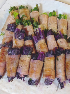 紅法師(赤軸みず菜)とみず菜の豚肉巻き-レシピのメイン写真