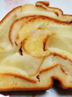 卵焼き器で作るりんごロールケーキ-レシピのメイン写真