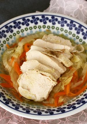 素材のおいしさ無限大【鶏むね肉の蒸し煮】-レシピのメイン写真