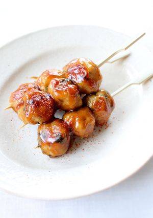 茹でて焼く【ふわふわ鶏つくね（大葉・たれ-レシピのメイン写真
