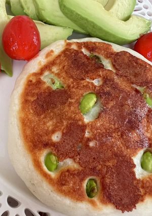 フライパンで米粉のもちもち枝豆チーズパン-レシピのメイン写真