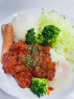 温泉卵のトマトソースロコモコ丼(^.^)-レシピのメイン写真