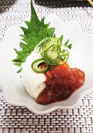 クリームチーズの酒盗のせ-レシピのメイン写真