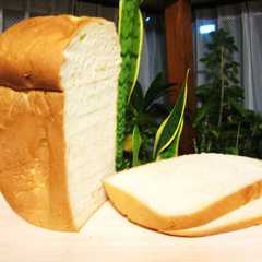 รูปของ 自家製酵母　我が家の食パン　HB