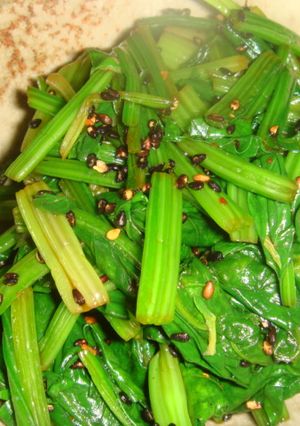 ほうれん草の胡麻チレ和え♪-レシピのメイン写真