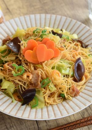 愛情たっぷり♡中華カレー焼ビーフン-レシピのメイン写真