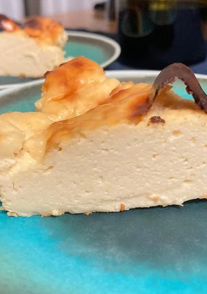 水切りヨーグルトで作るバスクチーズケーキ-レシピのメイン写真