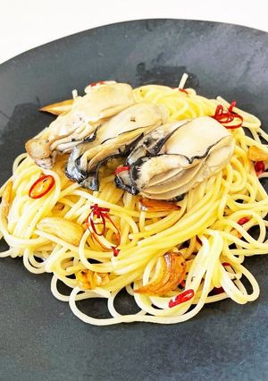 簡単☆プロっぽい牡蠣のペペロンチーノ-レシピのメイン写真