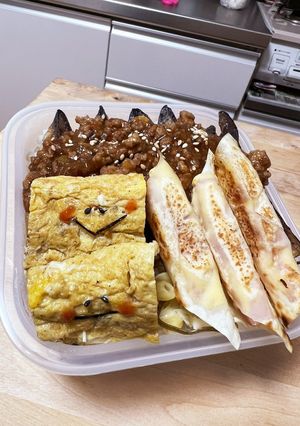 カリカリ!ベーコンマヨ巻き☆麻婆茄子弁当-レシピのメイン写真